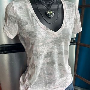 Pink/Gray Heart V-Neck Shirt, Women's Size M